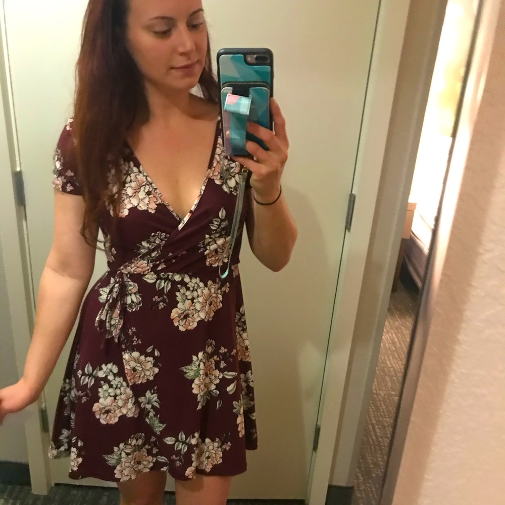 Meet your Posher, Hallie